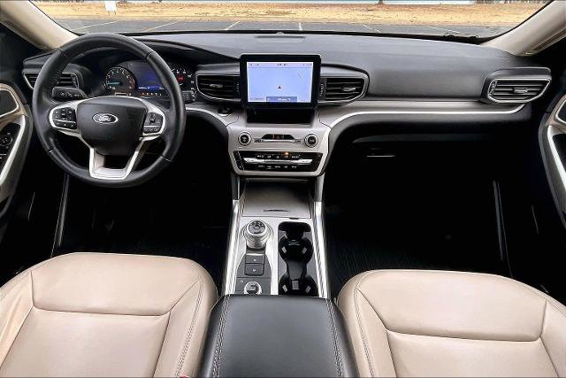 Certified 2023 Ford Explorer XLT w/ Equipment Group 202A image 13