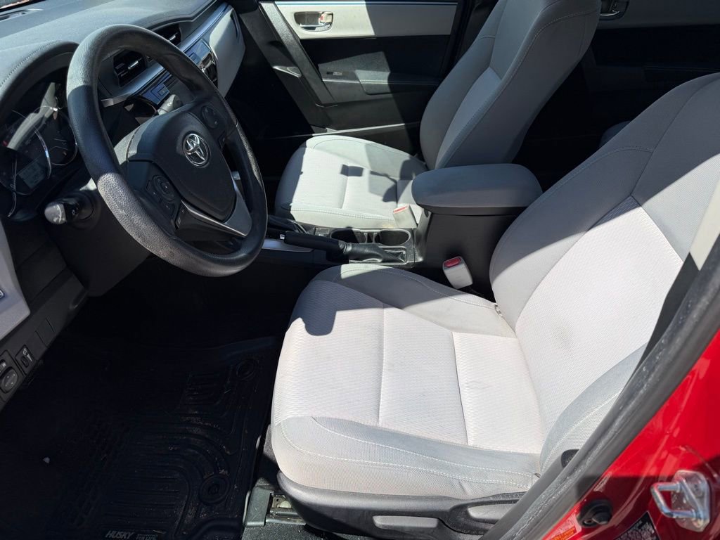Used 2015 Toyota Corolla LE image 22