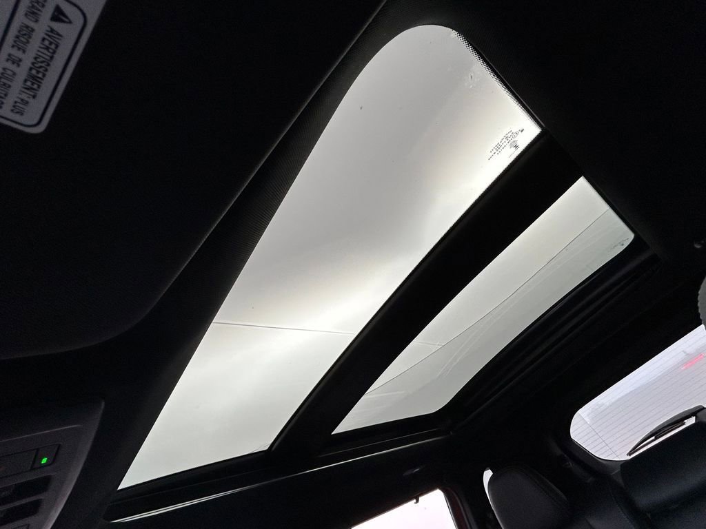 New 2025 Mitsubishi Outlander SEL Black Edition image 29