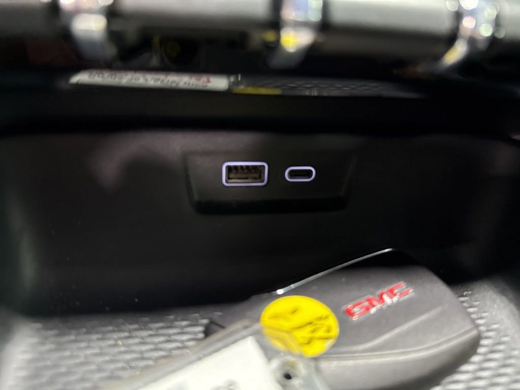 Used 2026 GMC Terrain Elevation FWD image 33
