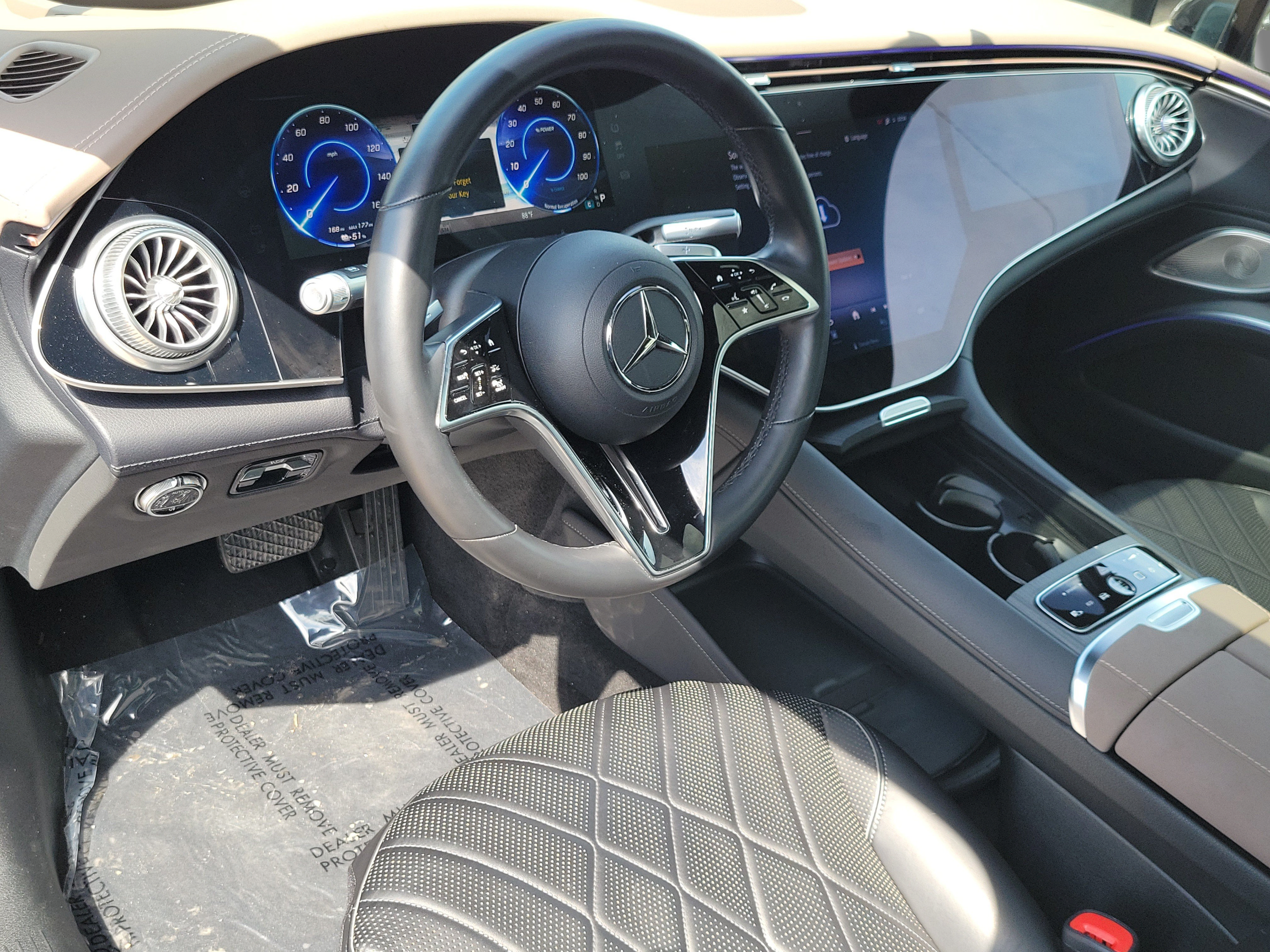 Certified 2024 Mercedes-Benz EQS 580 4MATIC Sedan image 18