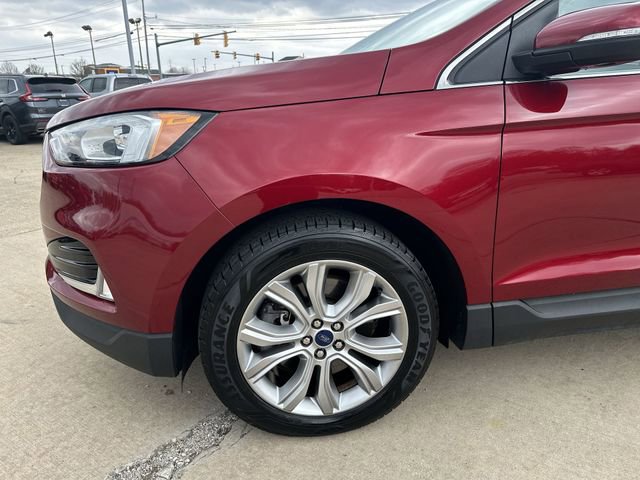 Used 2019 Ford Edge Titanium w/ Cold Weather Package image 36
