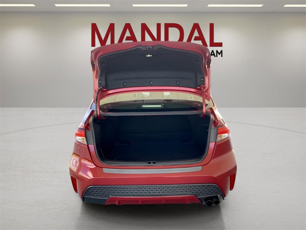 Used 2022 Toyota Corolla SE image 19