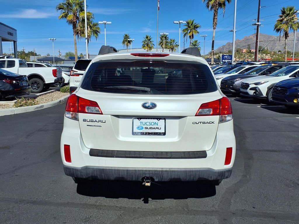 Used 2014 Subaru Outback 2.5i w/ Alloy Wheel Package image 12