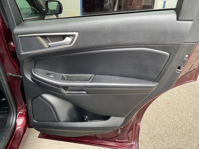 Used 2023 Ford Edge SEL AWD/4WD image 33