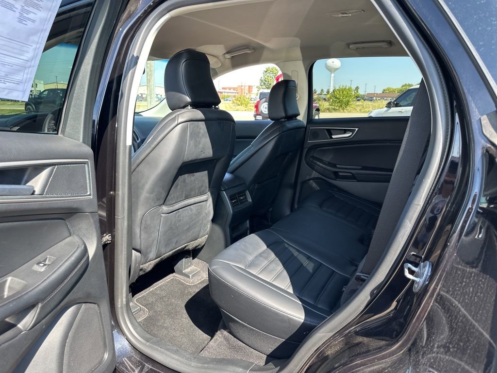 Used 2024 Ford Edge SEL image 17