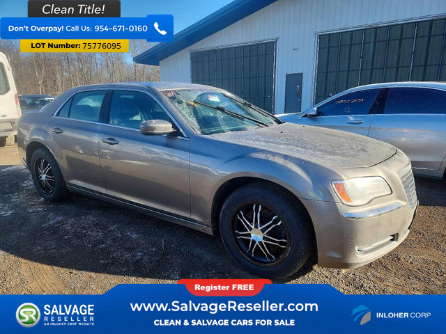 Used 2014 Chrysler 300 AWD image 5