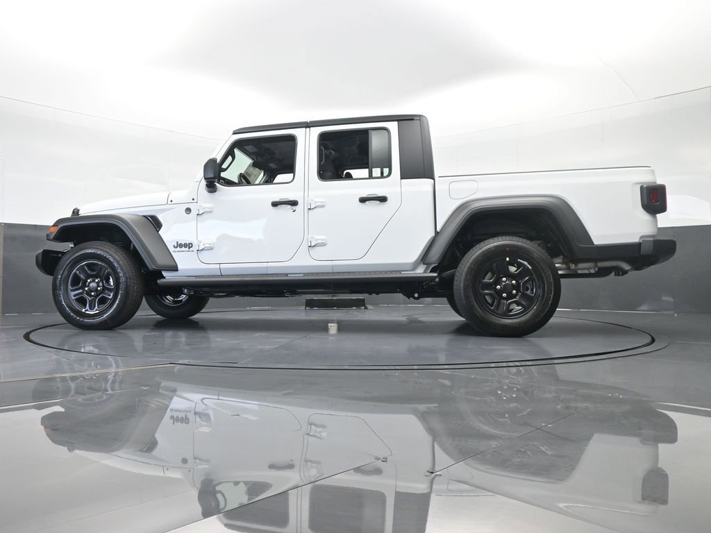 Used 2025 Jeep Gladiator Sport image 53