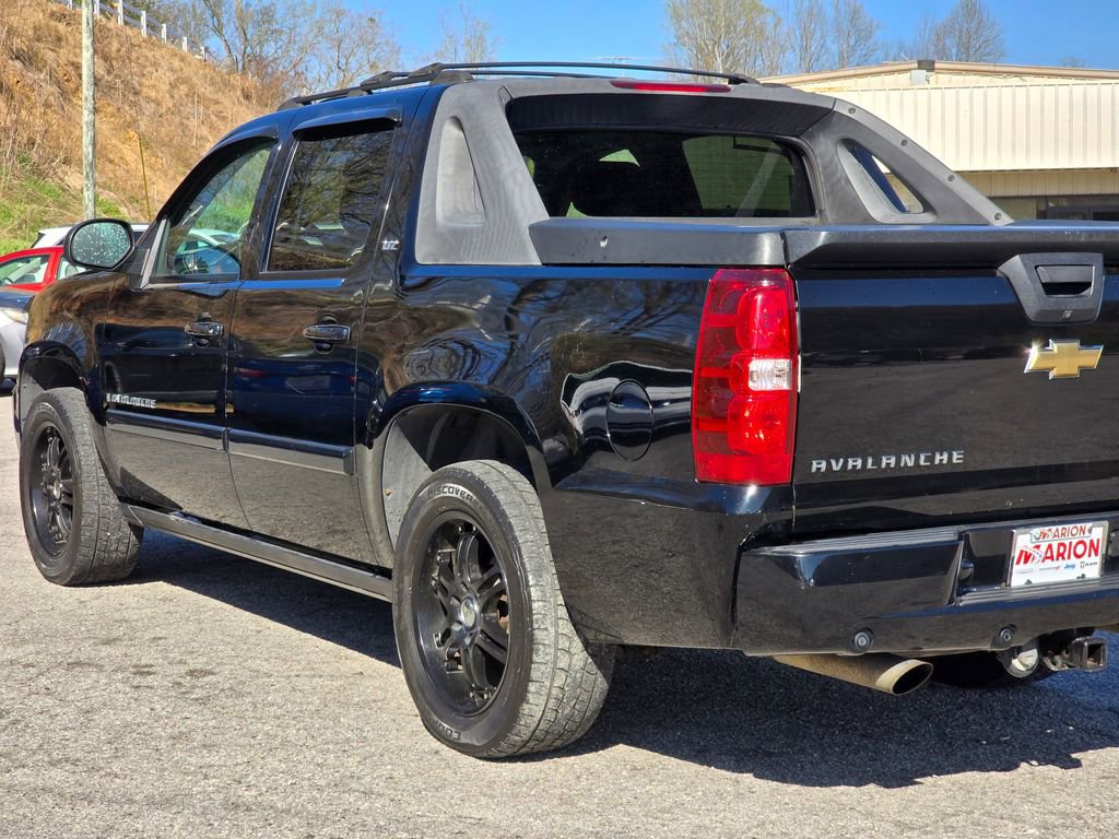 Used 2007 Chevrolet Avalanche LTZ w/ LTZ Preferred Equipment Group image 51