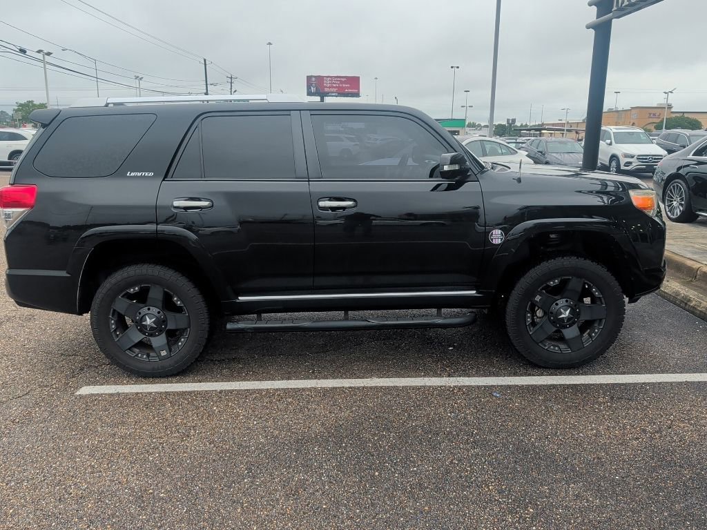 Used 2013 Toyota 4Runner Limited AWD/4WD image 10