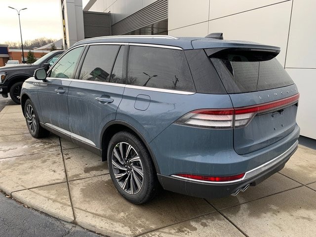 New 2026 Lincoln Aviator AWD image 10