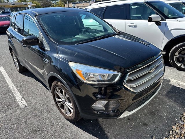 Used 2017 Ford Escape SE AWD/4WD image 4
