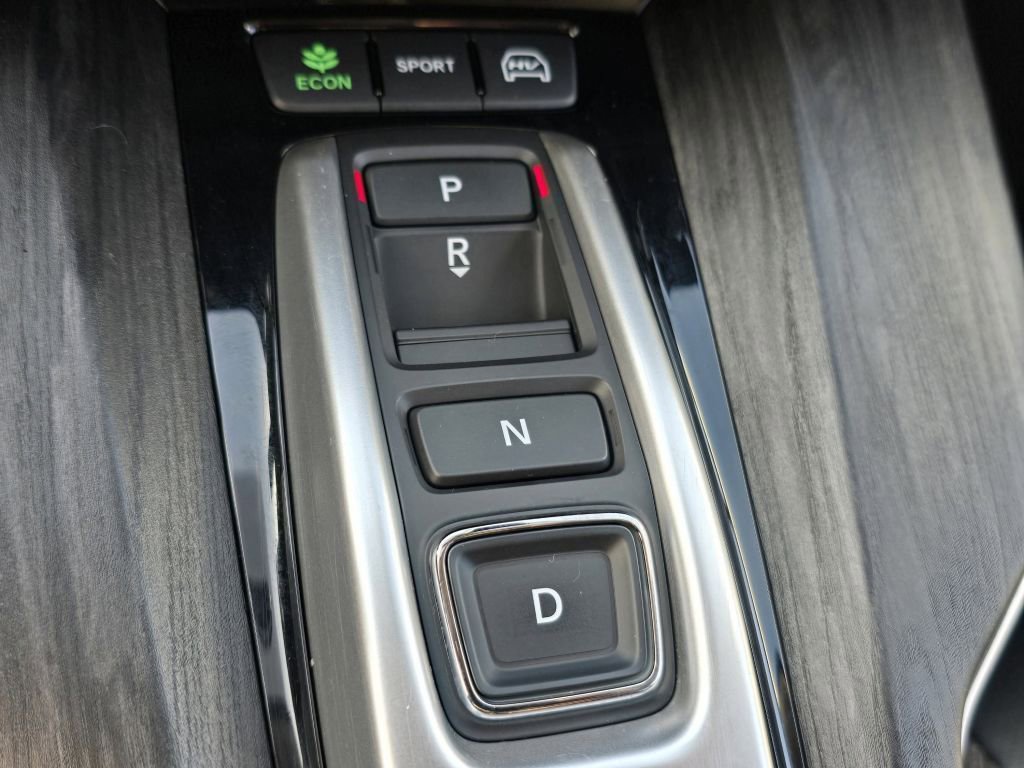 Certified 2018 Honda Clarity Touring image 12