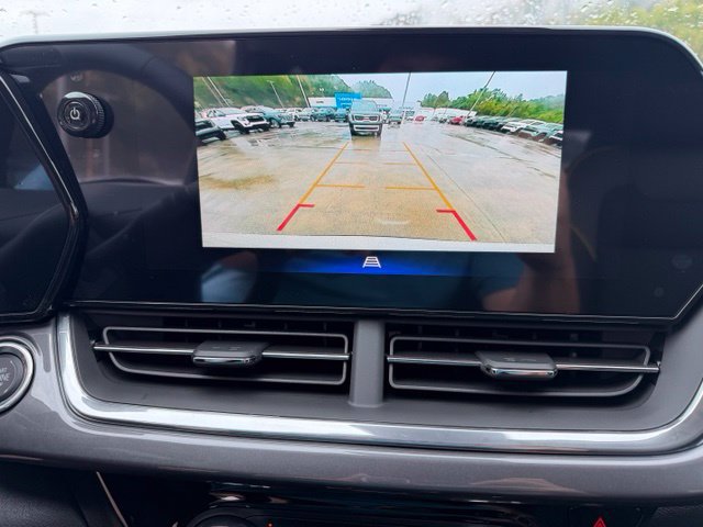New 2026 Chevrolet Trax ACTIV w/ Driver Confidence Package FWD image 15