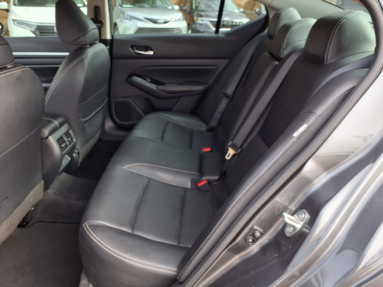 Used 2024 Nissan Altima 2.5 SL image 10