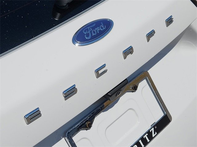 Used 2022 Ford Escape SEL image 12