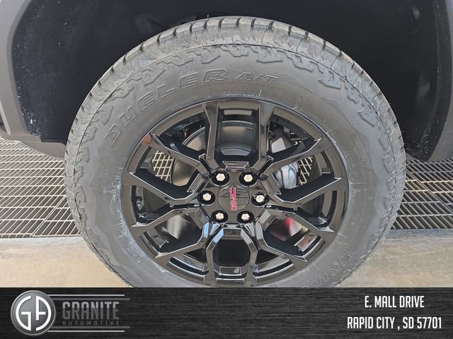 New 2026 GMC Canyon Denali w/ LPO, Denali Black Edition image 26