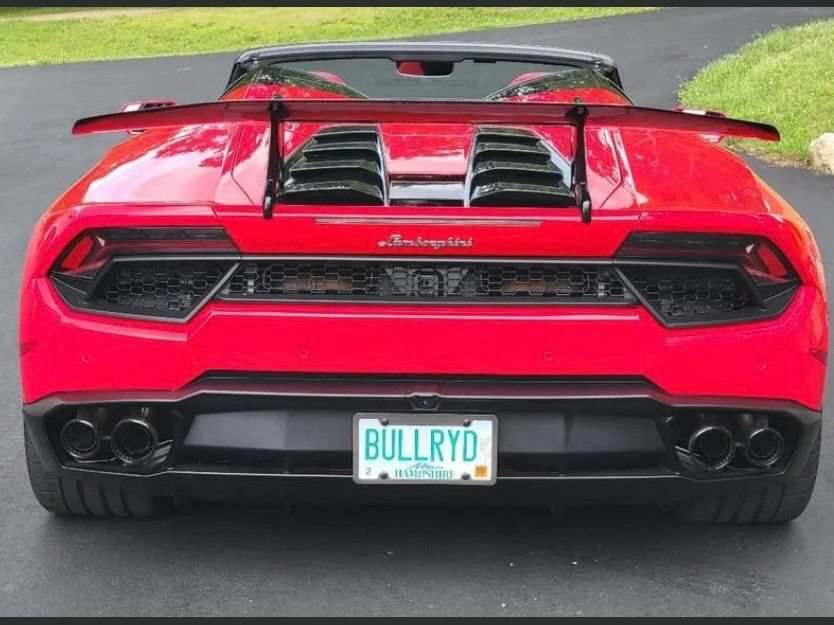 Used 2019 Lamborghini Huracan LP 580-2 RWD image 2