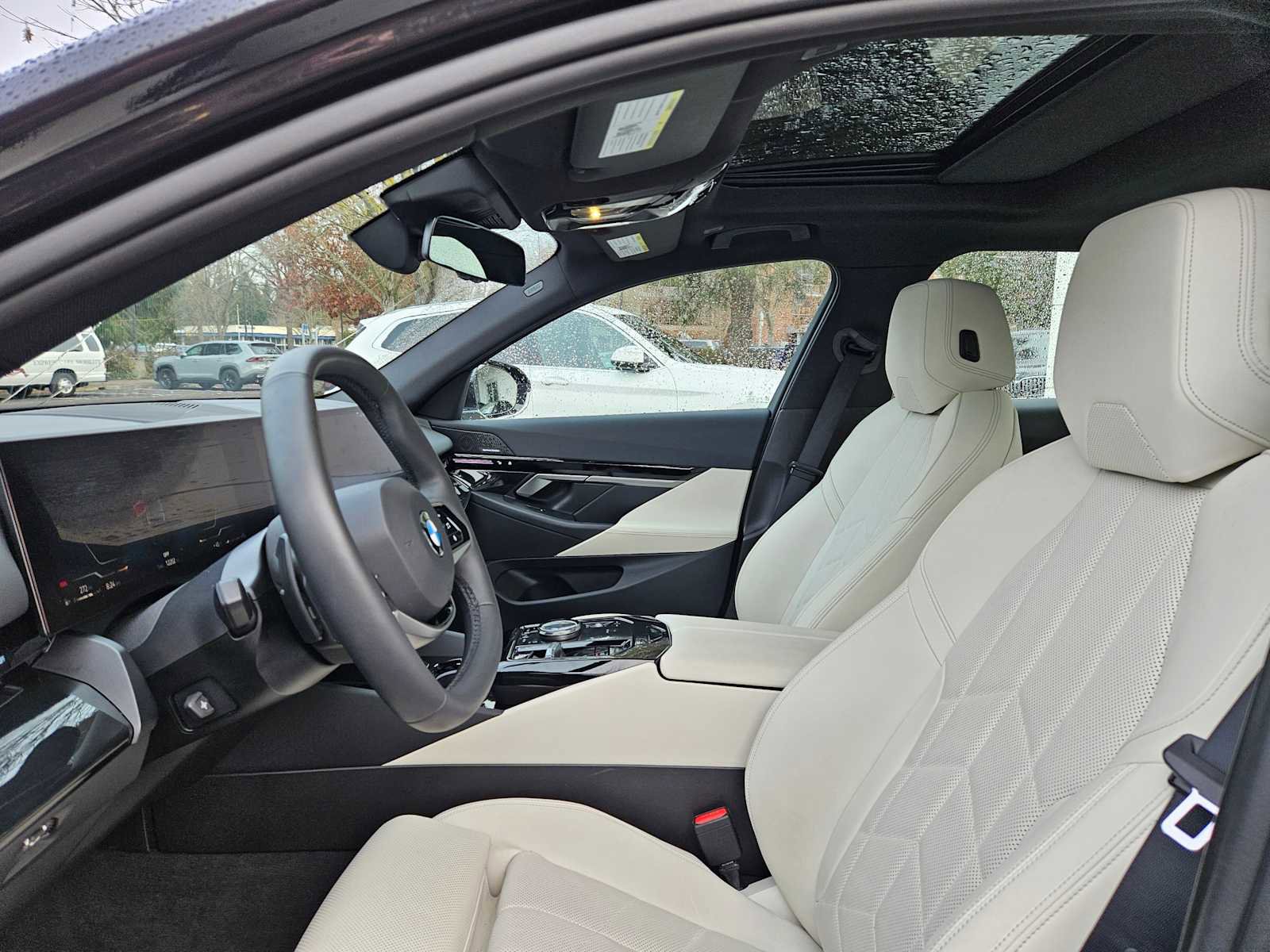 Used 2024 BMW 530i xDrive w/ Convenience Package image 48