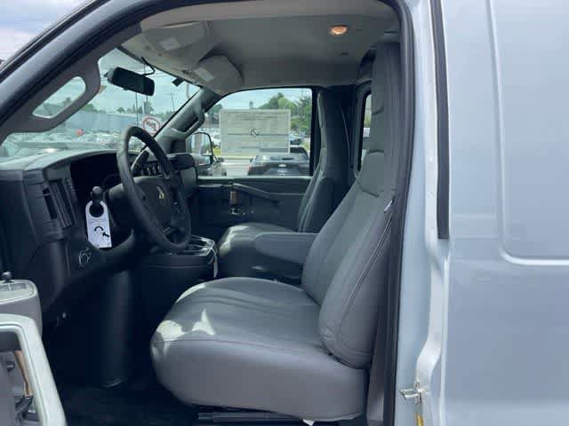 New 2026 Chevrolet Express 3500 Extended w/ Driver Convenience Package RWD image 7