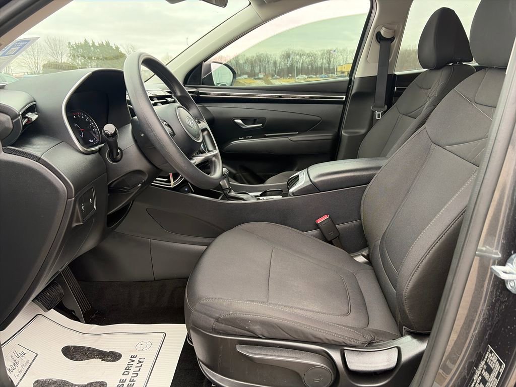 Used 2024 Hyundai Tucson SE image 15