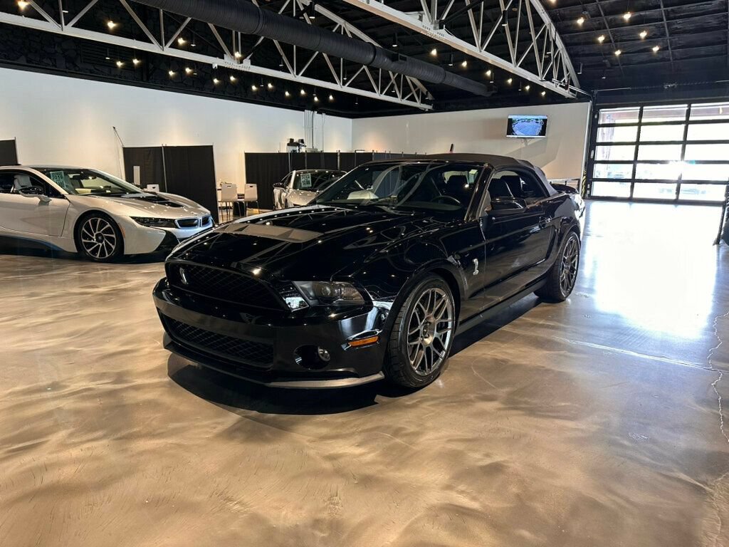 Used 2012 Ford Mustang Shelby GT500 w/ SVT Performance Pkg RWD video 2