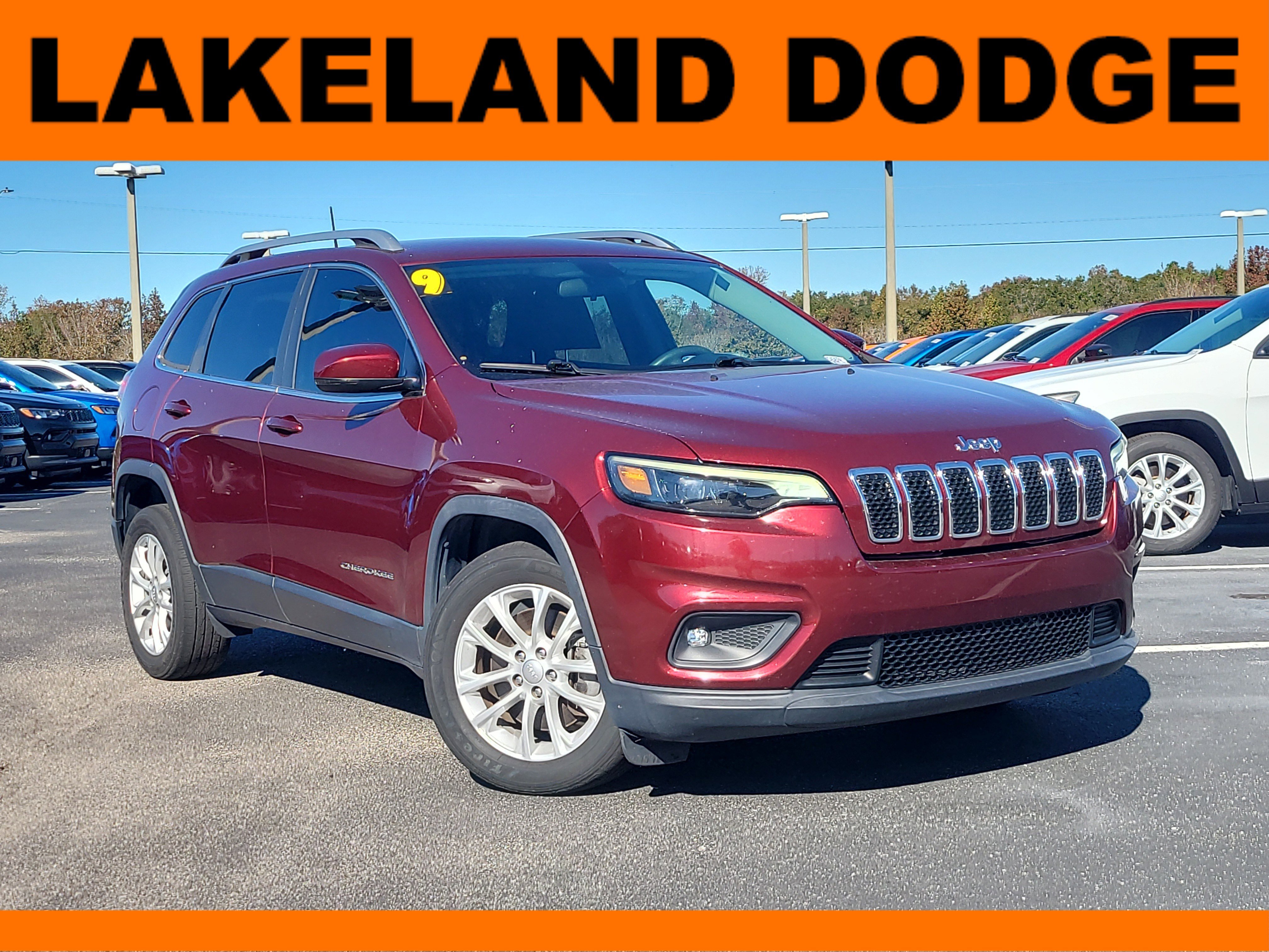 Used 2019 Jeep Cherokee Latitude w/ Popular Appearance Group