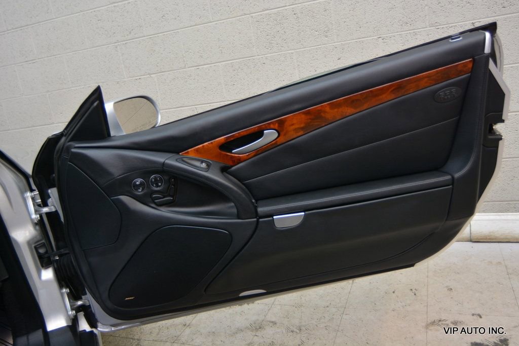Used 2008 Mercedes-Benz SL 550 image 14