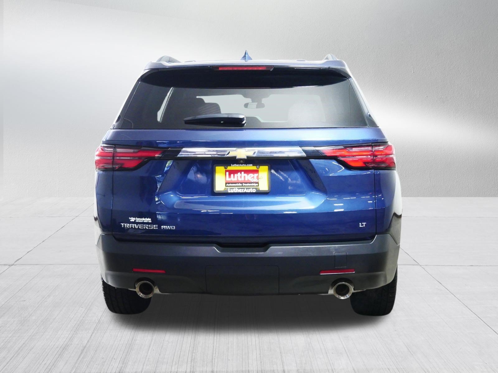 Used 2023 Chevrolet Traverse LT w/ LPO, Floor Liner Package AWD/4WD image 6