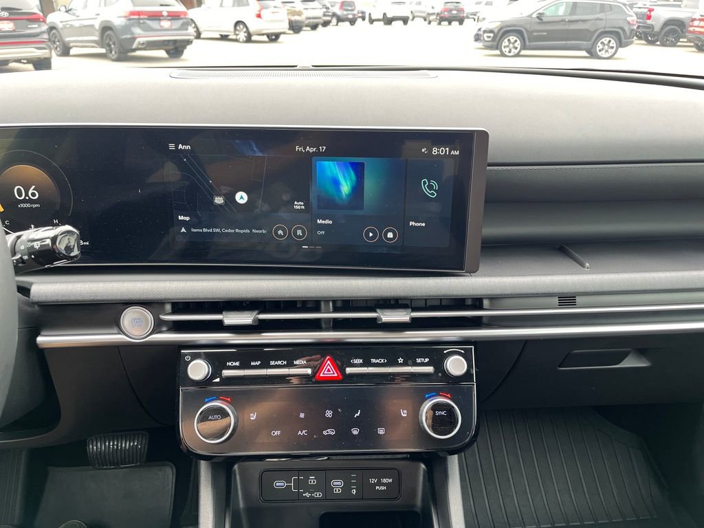 Used 2025 Hyundai Tucson SEL image 24