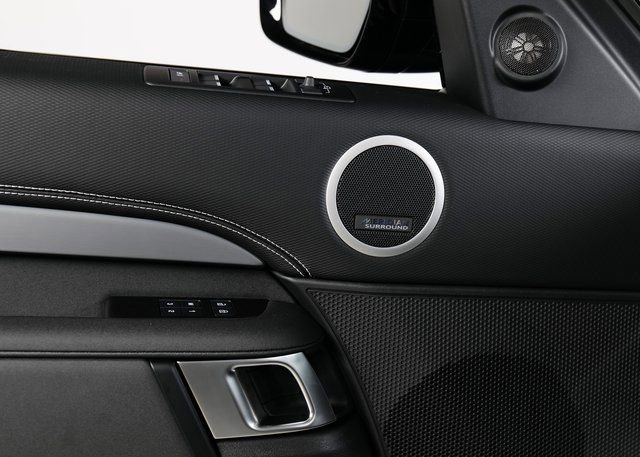 New 2026 Land Rover Discovery Limited Edition image 29