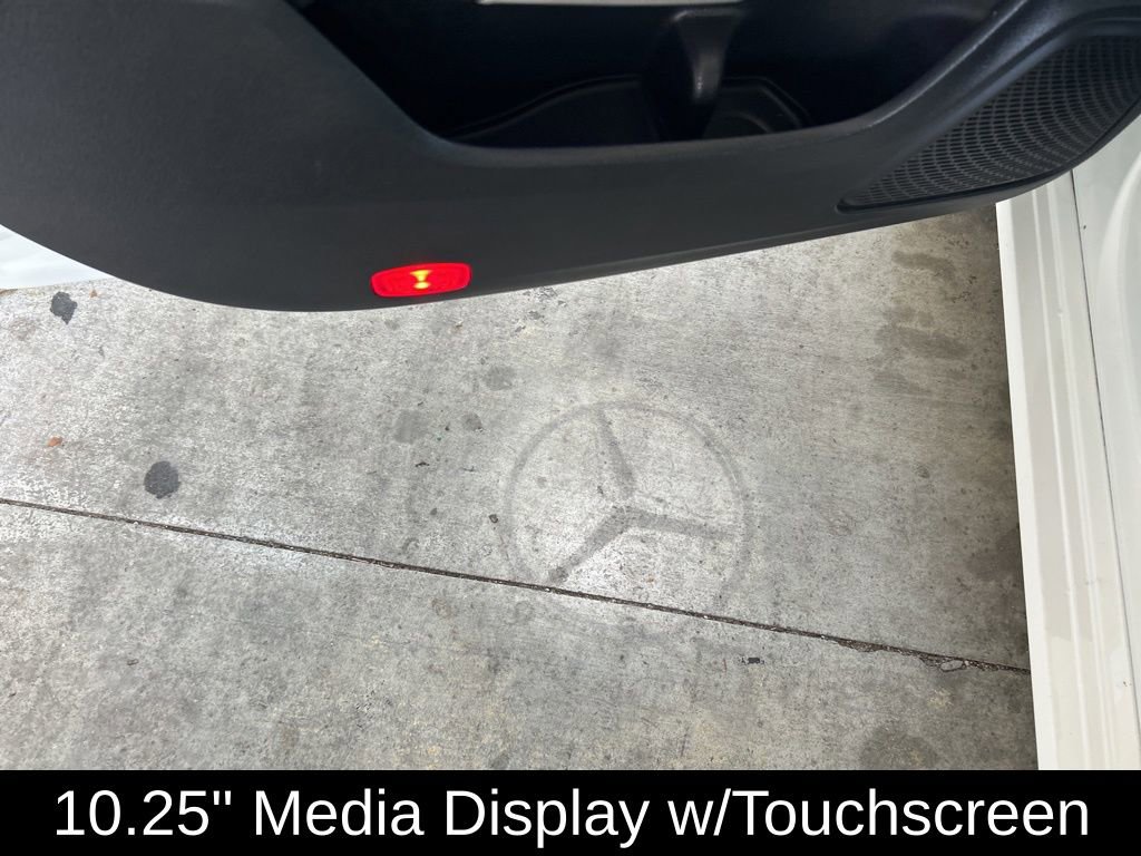 Used 2022 Mercedes-Benz CLA 250 4MATIC w/ Premium Package Lite image 7