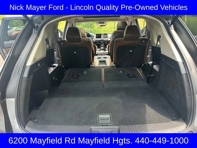 Used 2023 Acura MDX SH-AWD w/ Technology Package image 11