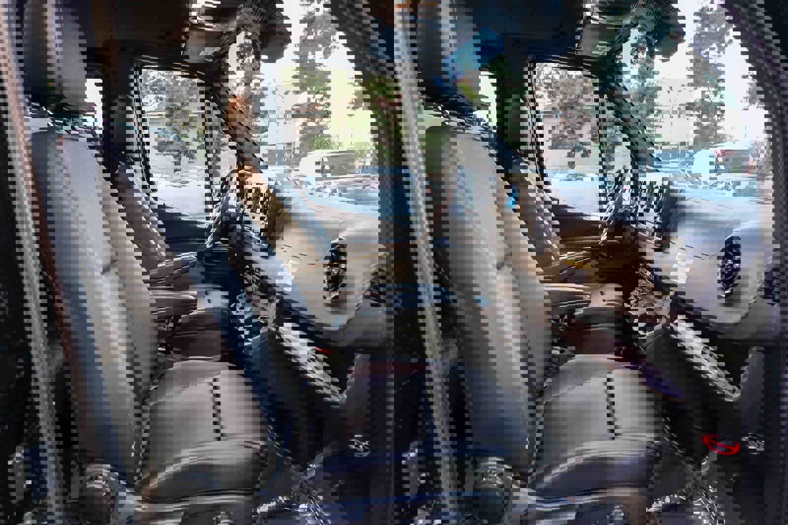 Used 2023 Mercedes-Benz Sprinter 2500 image 16