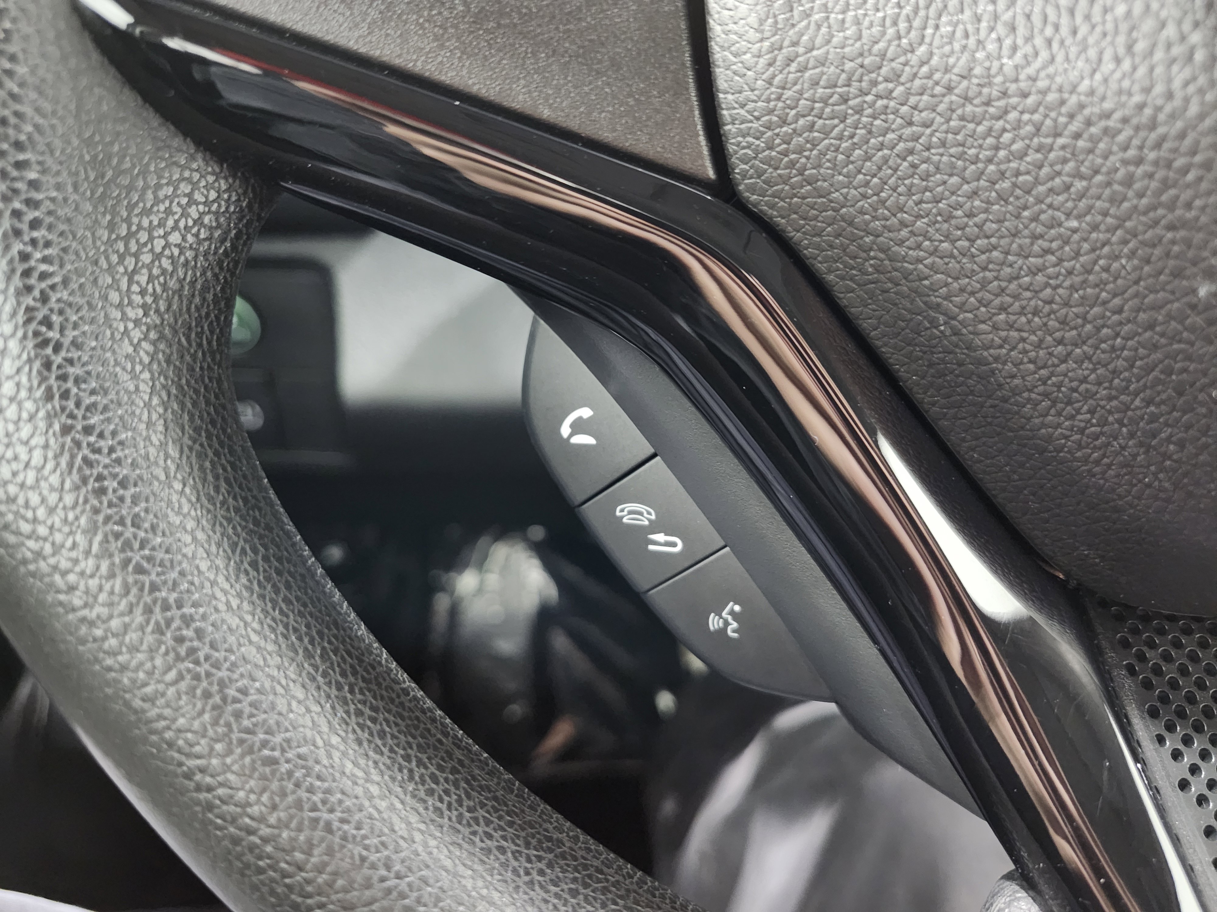 Used 2018 Honda HR-V LX image 33