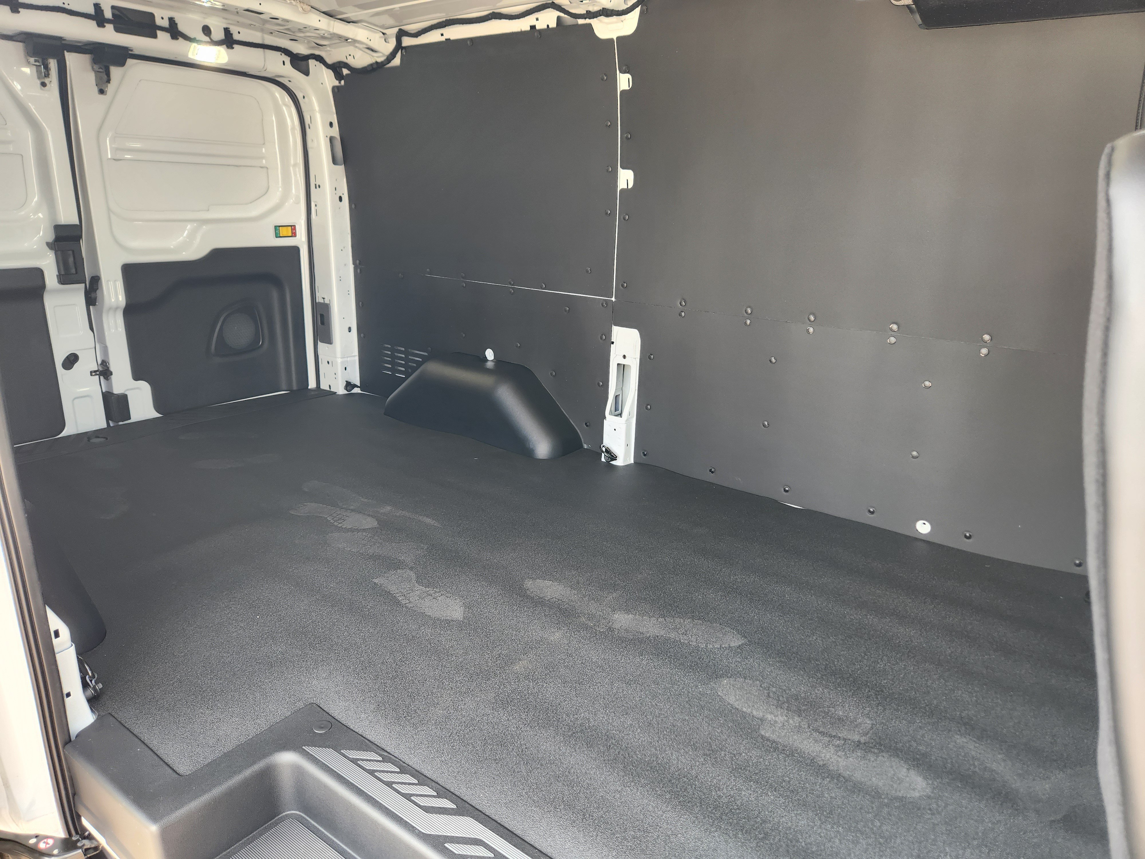 New 2027 Ford Transit 150 Low Roof w/ Load Area Protection Package RWD image 22