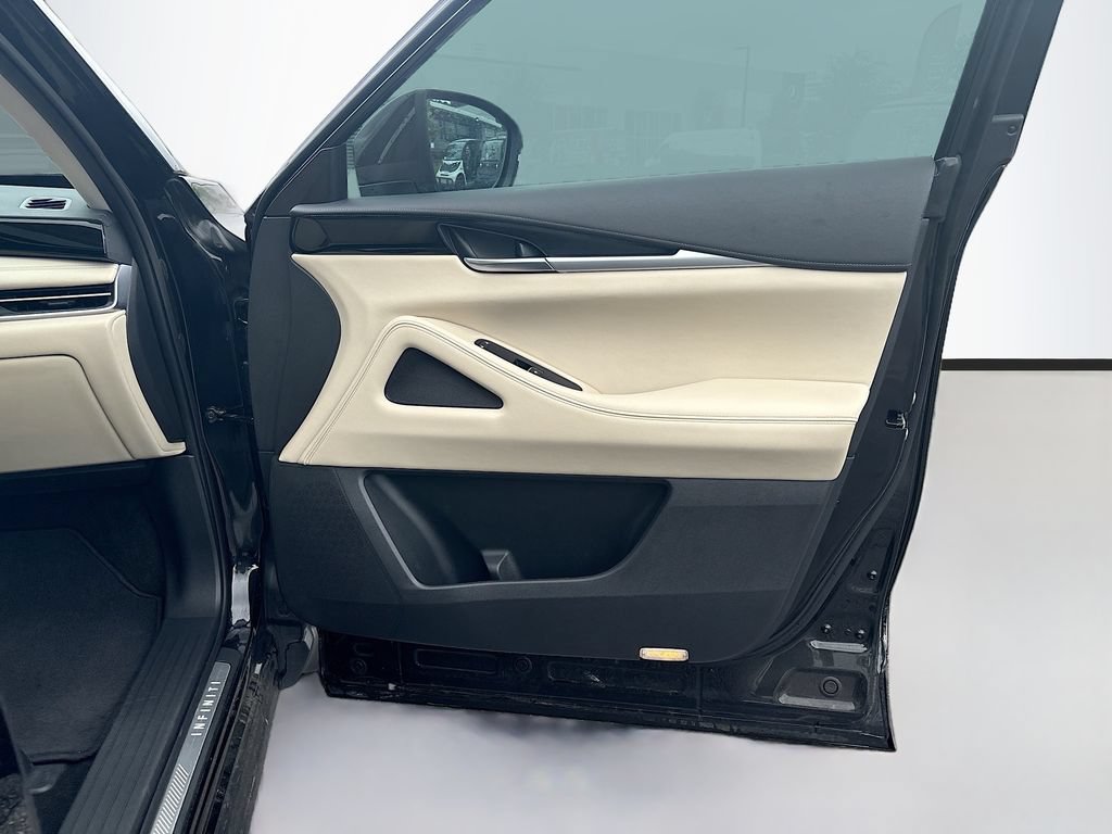 Used 2025 INFINITI QX60 Pure FWD image 25
