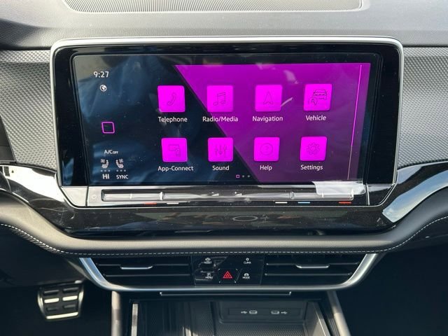 New 2026 Volkswagen Atlas Cross Sport SEL R-Line AWD/4WD image 29