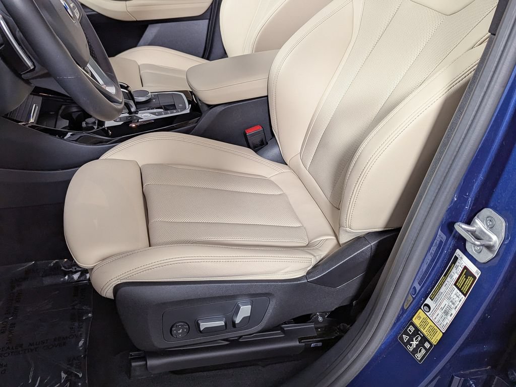 Certified 2023 BMW X3 xDrive30i w/ Premium Package AWD/4WD image 21