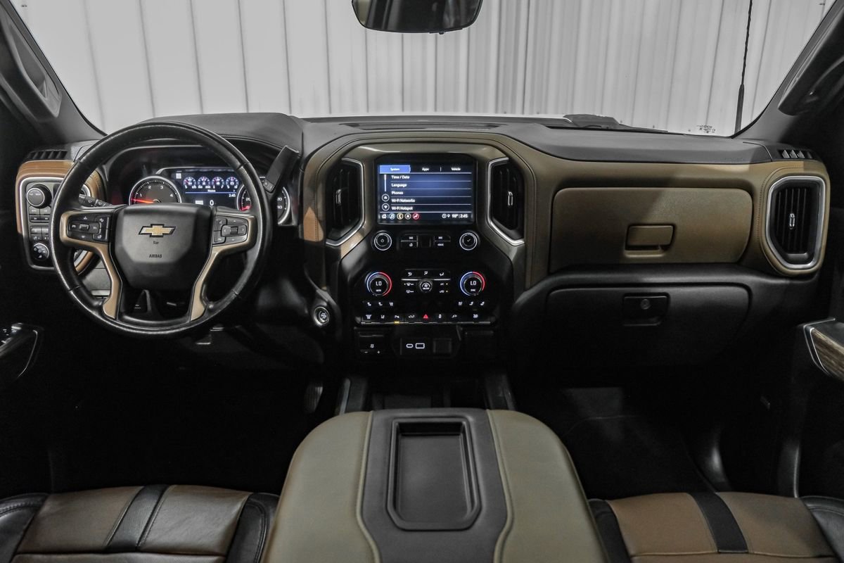 Used 2022 Chevrolet Silverado 3500 High Country image 14