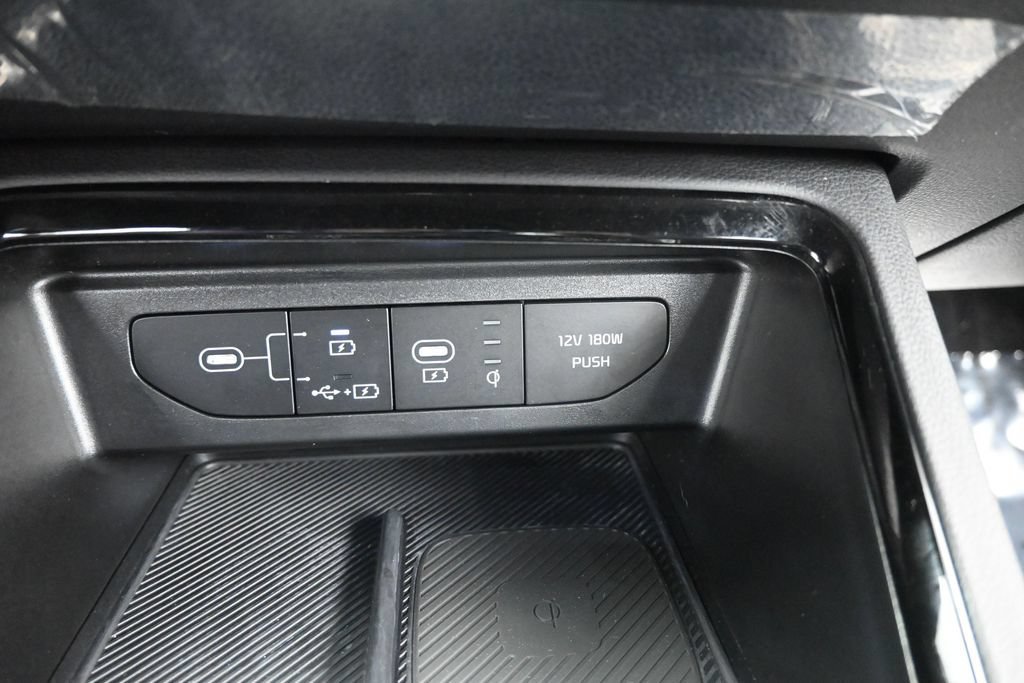 Used 2025 Kia K5 GT-Line w/ GT-Line Premium Package AWD/4WD image 27