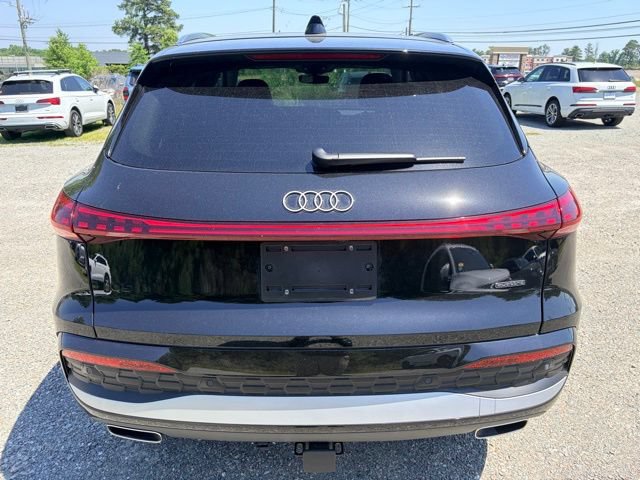 Certified 2025 Audi Q5 Premium w/ Premium Plus AWD/4WD image 4