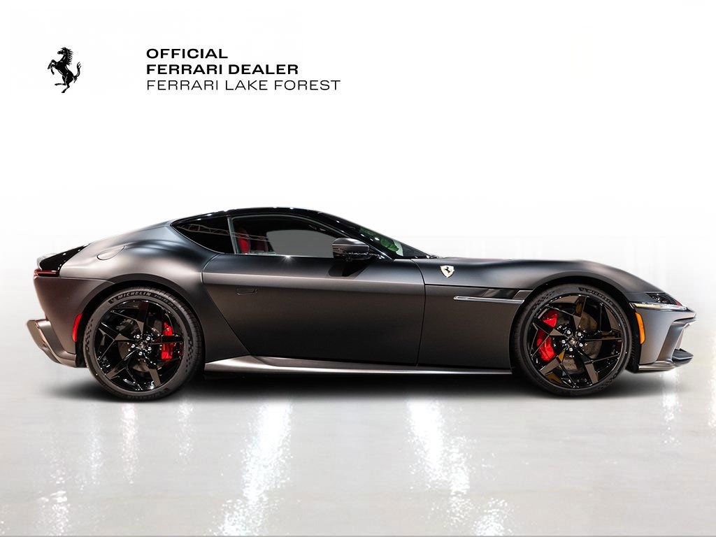 Used 2025 Ferrari 12Cilindri image 9