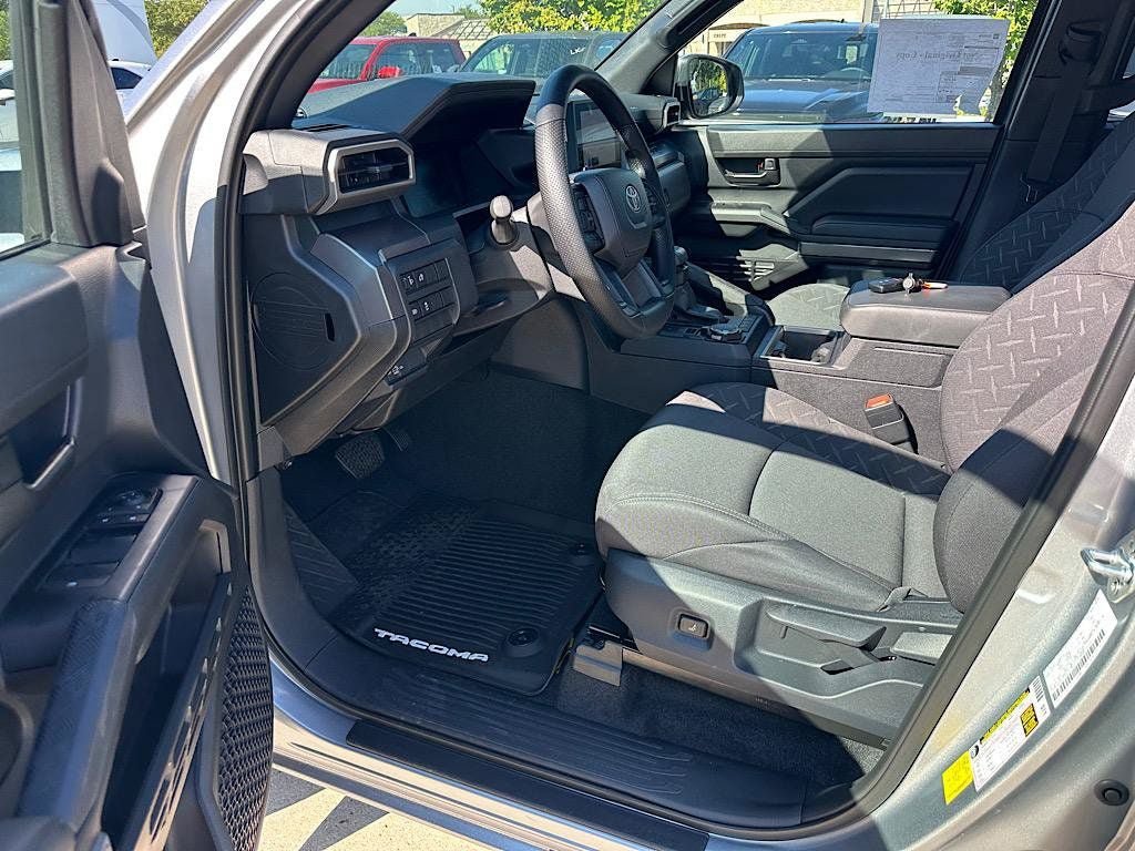 New 2026 Toyota Tacoma SR5 AWD/4WD image 8
