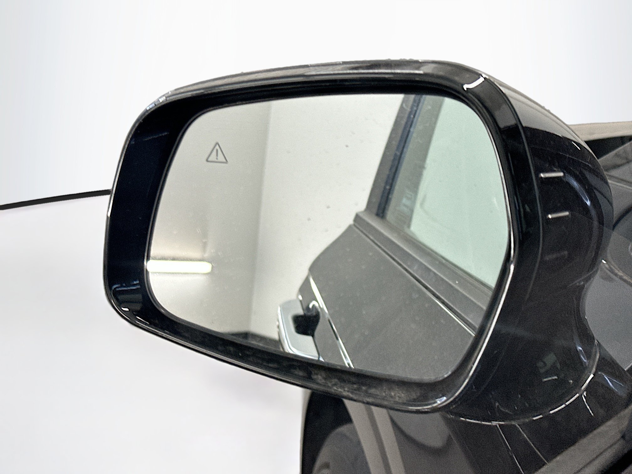 Used 2026 Kia Carnival FWD image 16