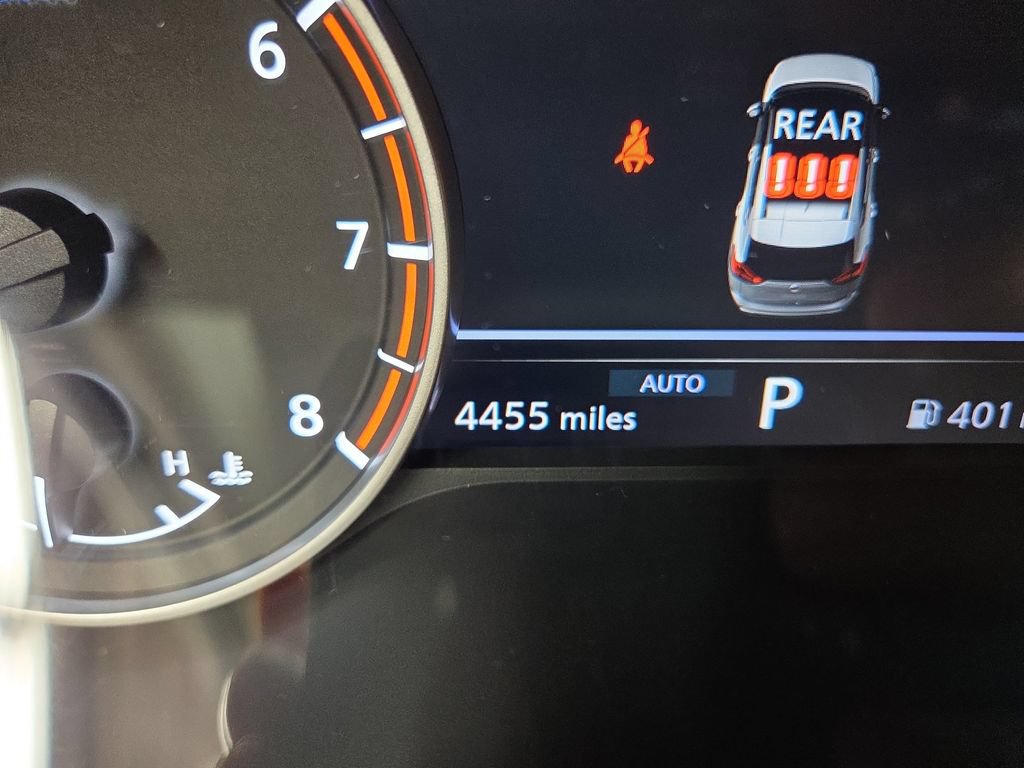 Used 2025 Nissan Rogue SV AWD/4WD image 23