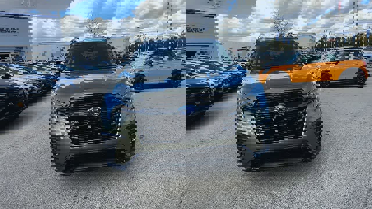 Certified 2025 Subaru Ascent Bronze Edition image 3