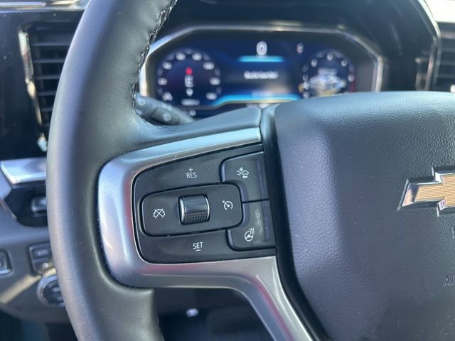 Used 2025 Chevrolet Silverado 2500 LTZ w/ LTZ Convenience Package image 19