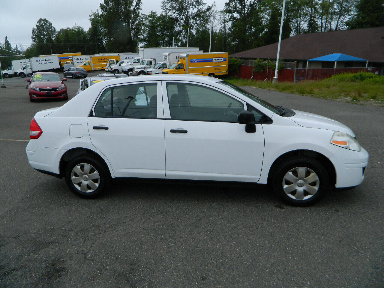Used 2009 Nissan Versa 1.8 S w/ ABS Pkg image 9