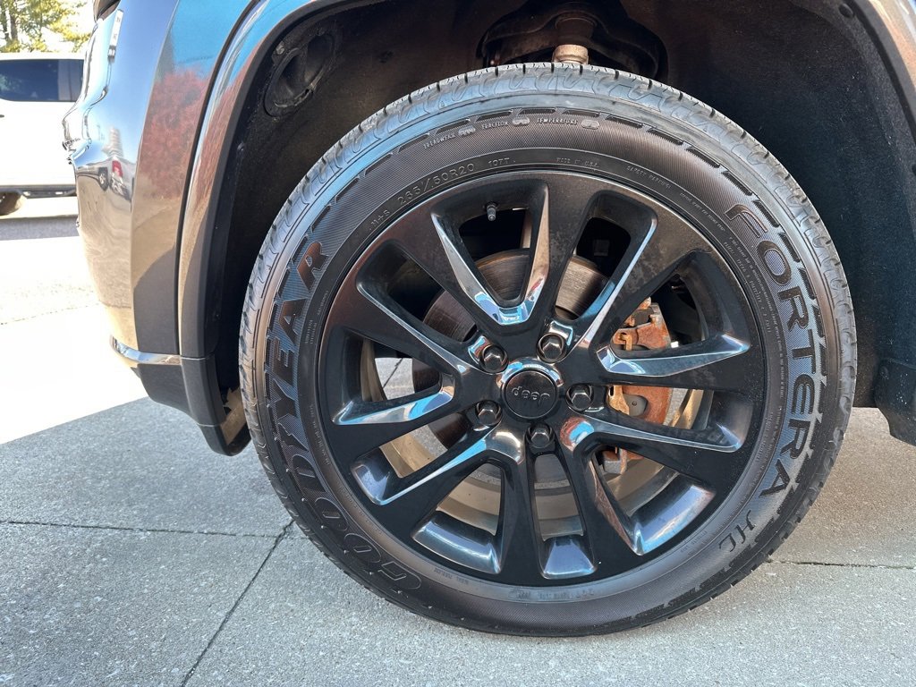 Used 2019 Jeep Grand Cherokee Altitude image 6